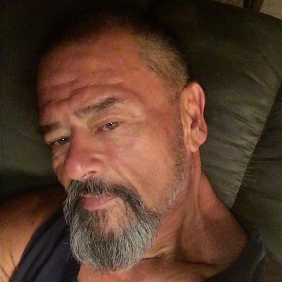 Meet your Posher, Robert - Picture 1 of 1